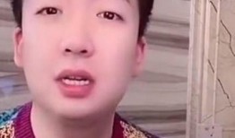 网红狗子张悦吃瓜,吃瓜界的“小达人”